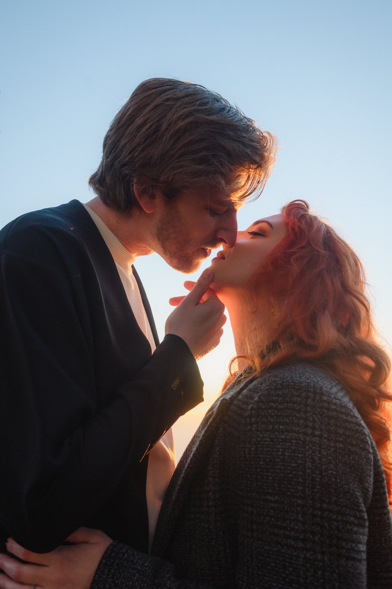A wide engagement photograph in the Marin hills